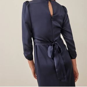Reformation Arklow dress Just got and not my look. It’s a final sale.